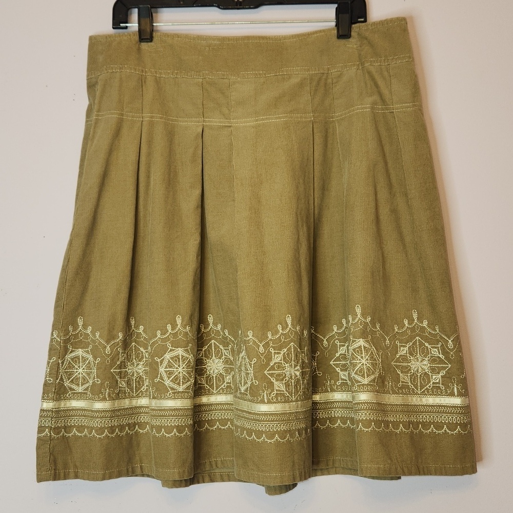 Ann Taylor Khaki Embroidered A-Line Skirt, size 12